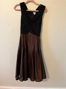 Cache Black and Brown Sleeveless V-Neck Midi Dress Y2K Evening dress